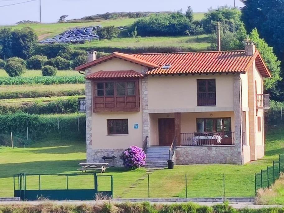 Casa Manuela Llanes Asturias. Villa Pendueles Eksteriør billede